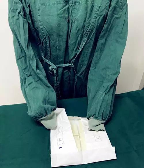我院手術(shù)室在全院率先推廣無觸式戴無菌手套法！